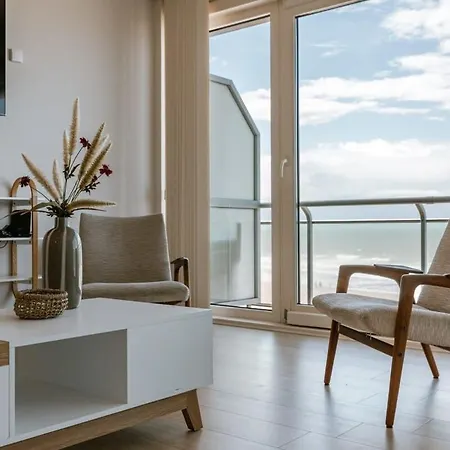 Huswell - Bright Seaview In Апартаменты *