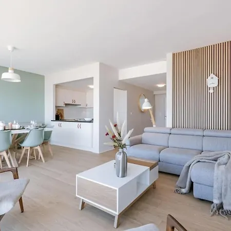 Huswell - Bright Seaview In Apartment Ostend