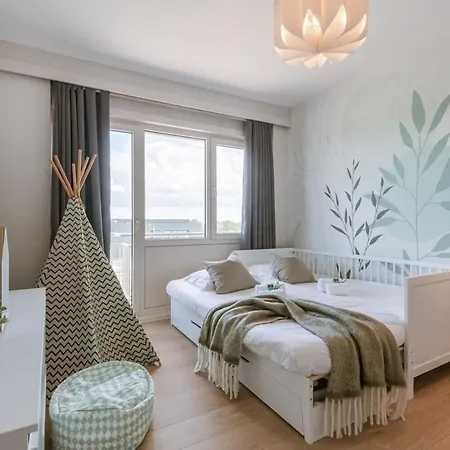 Huswell - Bright Seaview In * Ostend