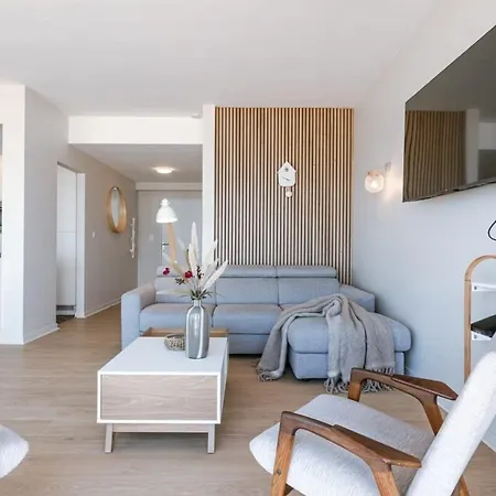 Апартаменты Huswell - Bright Seaview In