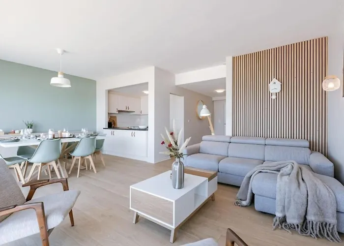 Huswell - Bright Seaview In Appartement Ostende