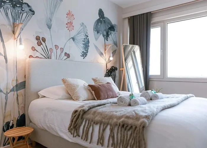 Huswell - Bright Seaview In Appartement Ostende